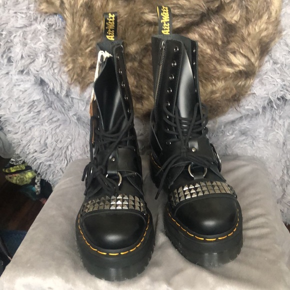 Dr martens hi Jadon studded boots - Picture 3 of 10